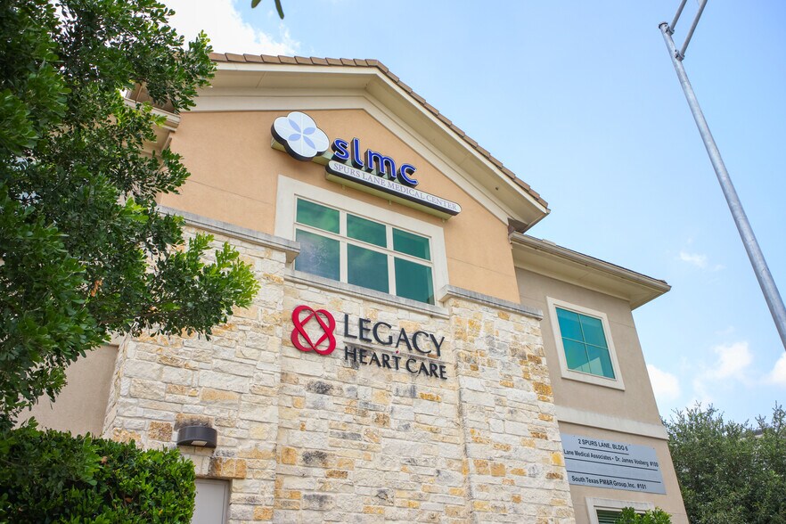 More Photos Of 2 Spurs Ln, San Antonio Office For Sale