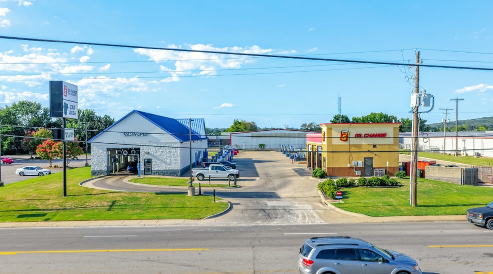 Primary Photo Of 2207 E Main St, Russellville Carwash For Sale
