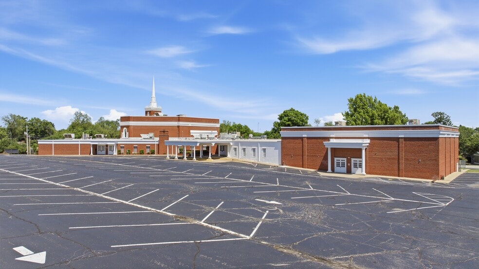 More Photos Of 7100 E 31st St, Tulsa Religious Facility For Sale