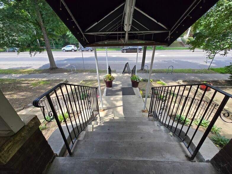 More Photos Of 2409 S Lyndale Ave, Minneapolis Multifamily For Sale