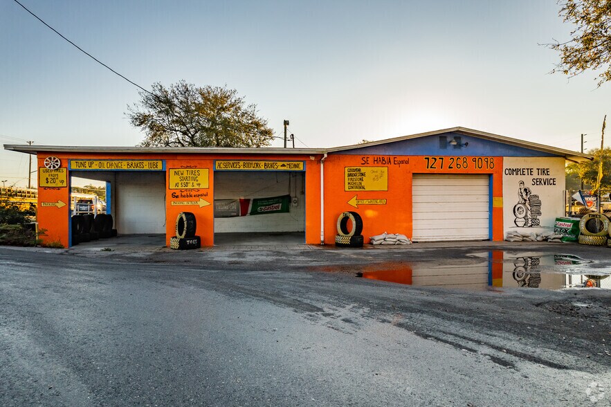 More Photos Of 9334 State 52 Rd, Hudson Auto Repair For Sale