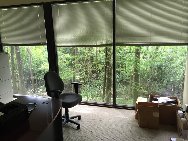 More Photos Of 2301 Park Ave, Orange Park Medical For Lease