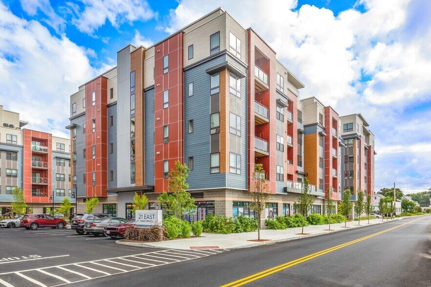 More Photos Of 21 East St, North Attleboro Apartments For Lease
