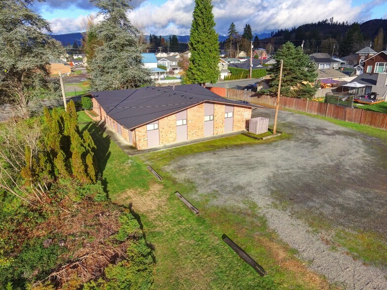 More Photos Of 403 S Granite Ave, Granite Falls Medical For Lease