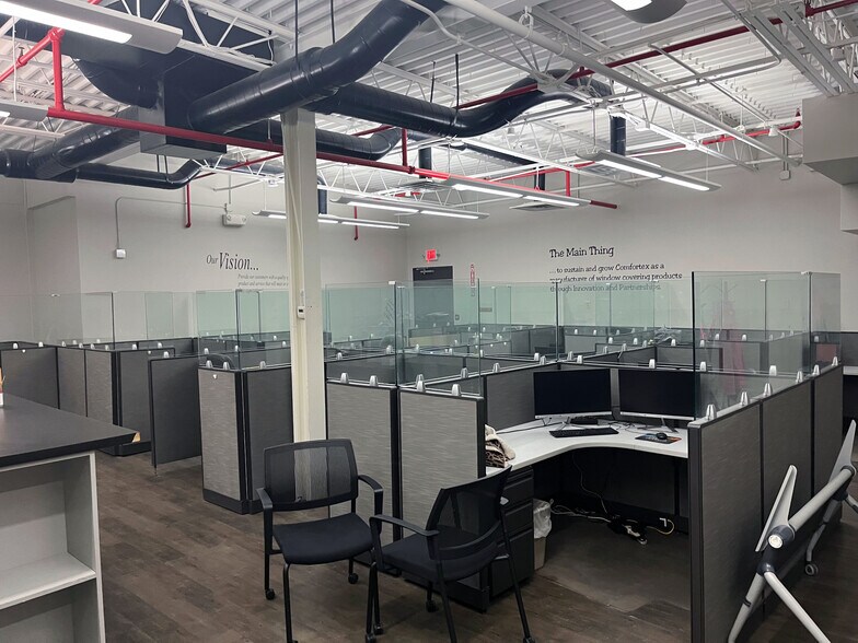 More Photos Of 21 Elm St, Watervliet Manufacturing For Sale