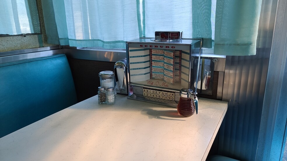 More Photos Of 9955 Warwick Blvd, Newport News Restaurant For Sale