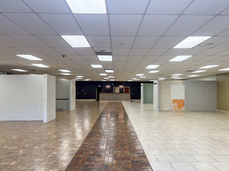 More Photos Of 17246 MS-26, Lucedale Flex For Lease