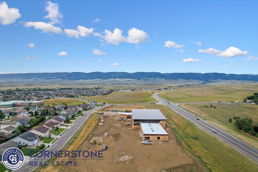 More Photos Of Heathrow, Casper Storefront Retail Office For Lease