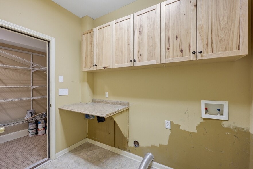 More Photos Of 6470 Georgia 400, Cumming Medical For Sale