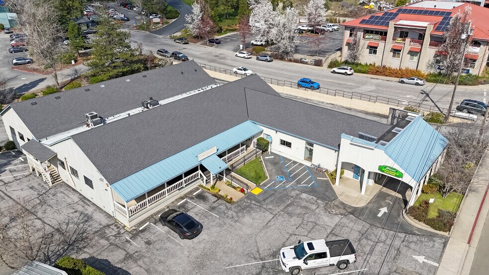 More Photos Of 640 E Main St, Grass Valley Office For Sale