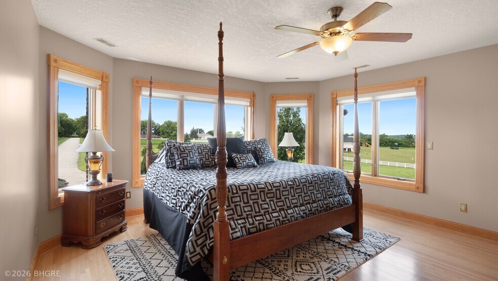 More Photos Of 2608 N Jefferson Way, Indianola Land For Sale