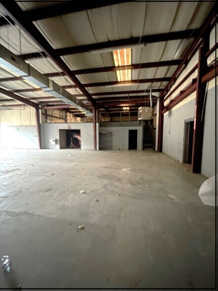 More Photos Of 3930 Penninger Rd, Concord Warehouse For Sale