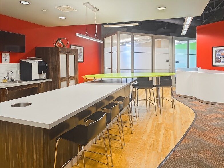 More Photos Of 1350 Scenic Hwy N, Snellville Coworking Space