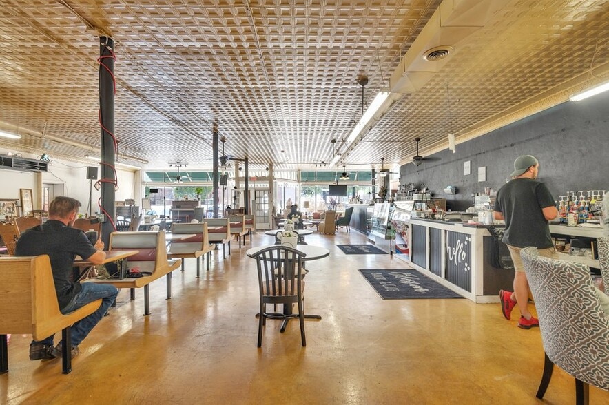 More Photos Of 101 E Virginia Ave, Bessemer City Storefront Retail Residential For Lease