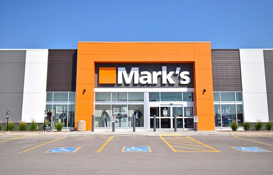 More Photos Of 801-925 18th St N, Brandon Unknown For Lease