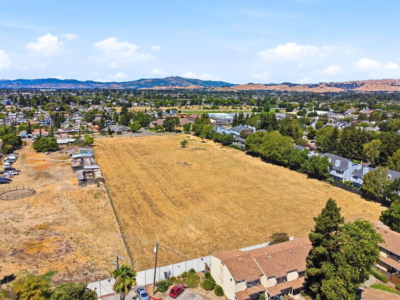 More Photos Of 1798 Blossom Ave, Fairfield Land For Sale