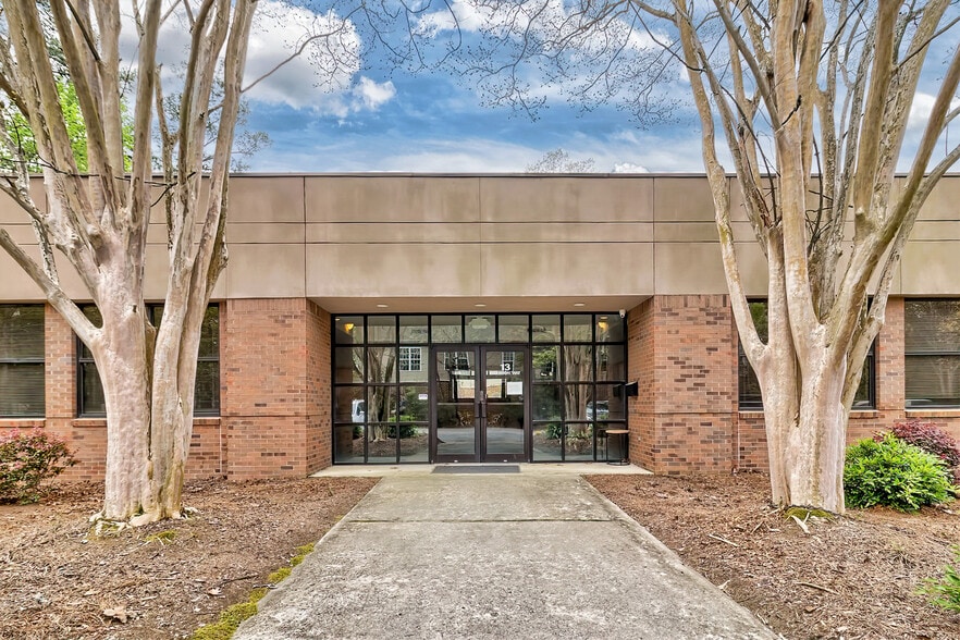 More Photos Of 13 Harbison Way, Columbia Medical For Sale