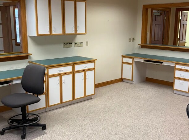 More Photos Of W62N225 Washington Ave, Cedarburg Medical For Lease