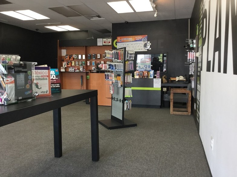More Photos Of 14001-14005 Ramona Blvd, Baldwin Park Storefront For Lease