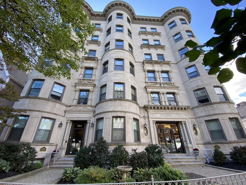 Primary Photo Of 884-888 Massachusetts Ave, Cambridge Apartments For Sale