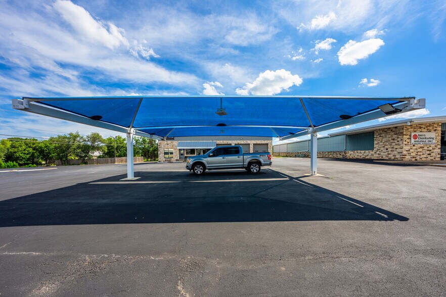 More Photos Of 1903 Junction Hwy, Kerrville Auto Repair For Sale