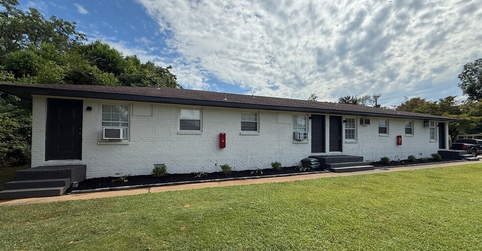 More Photos Of , Huntsville Multifamily For Sale