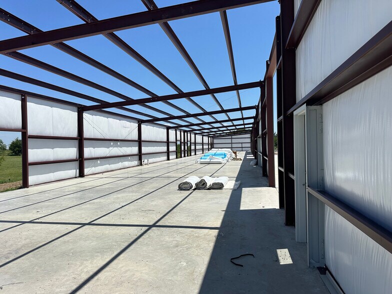 More Photos Of 12216 Mitchell Dr, Alvarado Warehouse For Lease