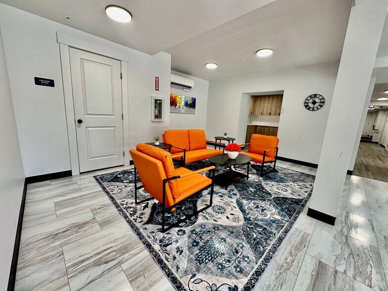 More Photos Of 404 E 5600 S, Salt Lake City Apartments For Sale