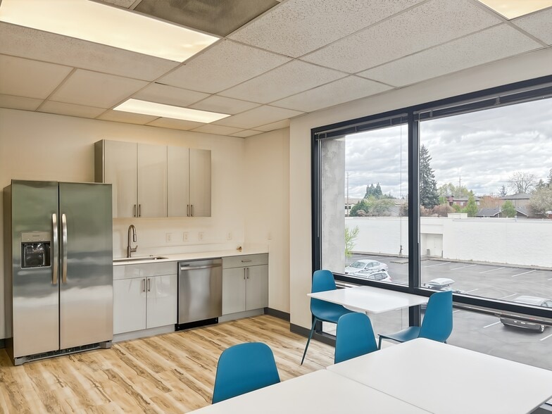 More Photos Of 2600 SE 98th Ave, Portland Coworking Space