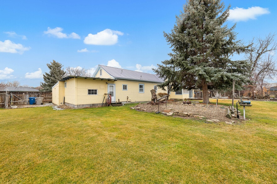 More Photos Of 1411 S Fern St, Nampa Land For Sale