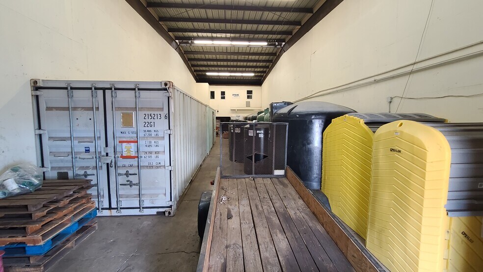 More Photos Of 96-1362 Waihona St, Pearl City Warehouse For Lease