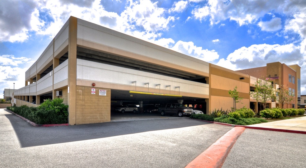 More Photos Of 1343 E Gladstone St, Glendora Medical For Lease