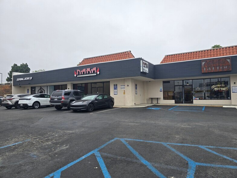 More Photos Of 8055-8065 Clairemont Mesa Blvd, San Diego Unknown For Lease