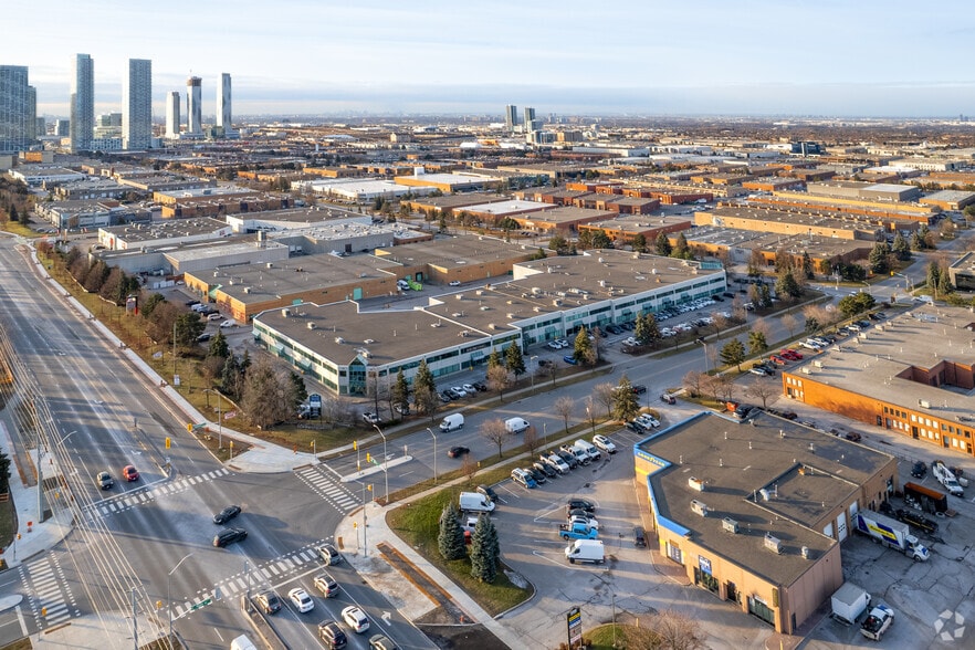 More Photos Of 1 Applewood Cres, Vaughan Showroom For Lease