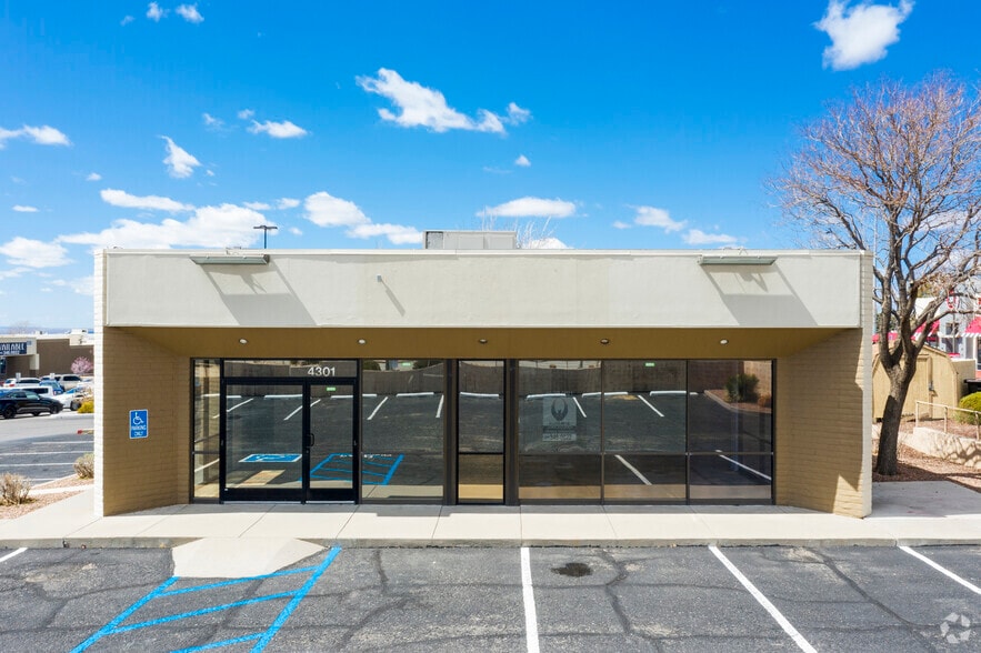 More Photos Of 9500 Montgomery Blvd NE, Albuquerque Unknown For Lease