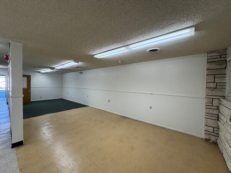 More Photos Of 5315 Denker Ave, Los Angeles Storefront Retail Office For Lease