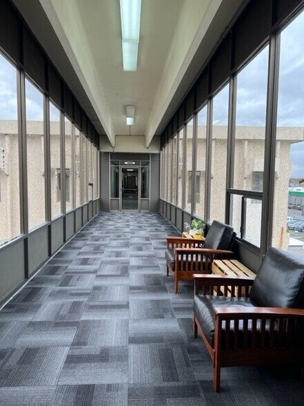 More Photos Of 112 N University Rd, Spokane Office For Lease