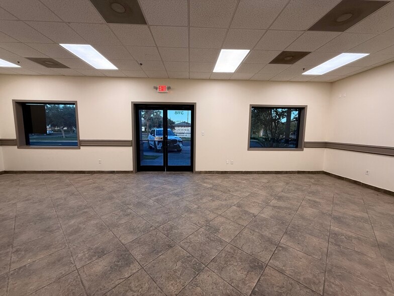 More Photos Of 3118-3122 Center Pointe Dr, Edinburg Medical For Lease