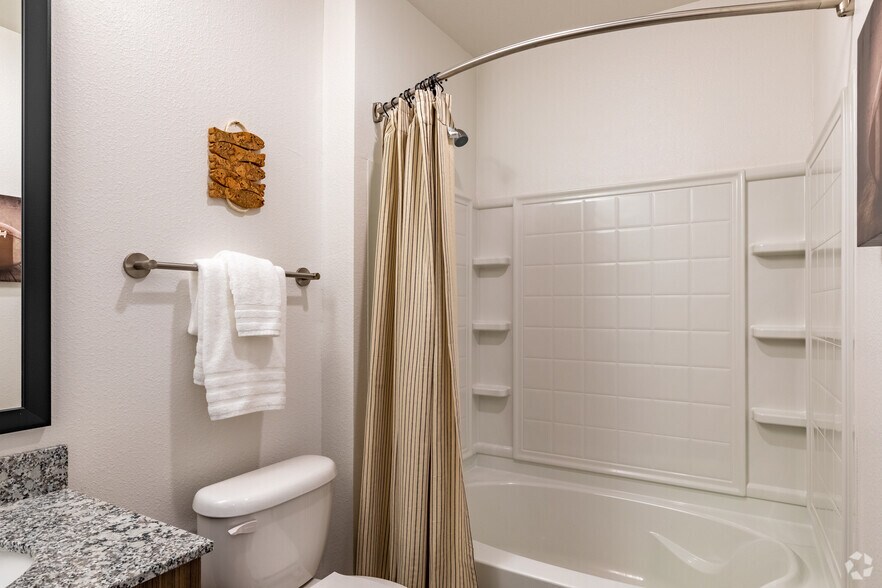 More Photos Of 894 Tiger Blvd, Clemson Apartments For Lease