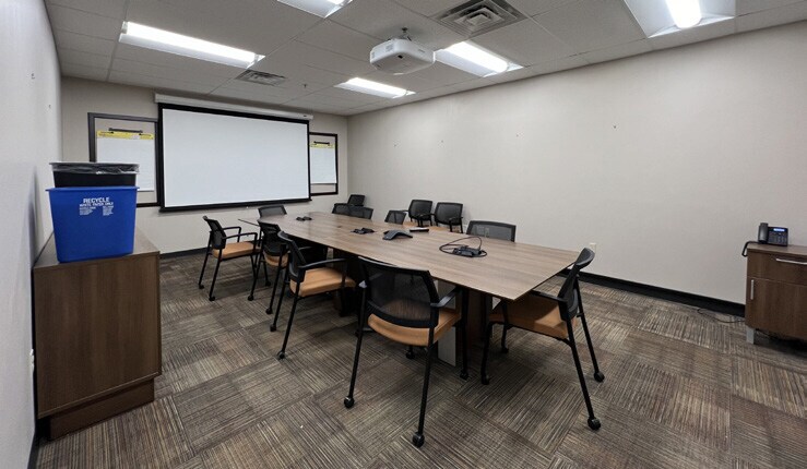 More Photos Of 1 Empire Dr, Rensselaer Office For Lease