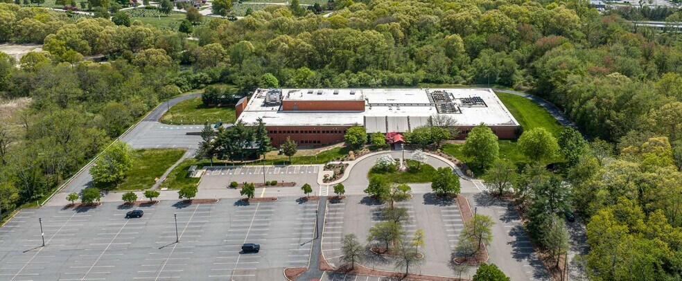 More Photos Of 95 Amaral St, Riverside Office For Sale