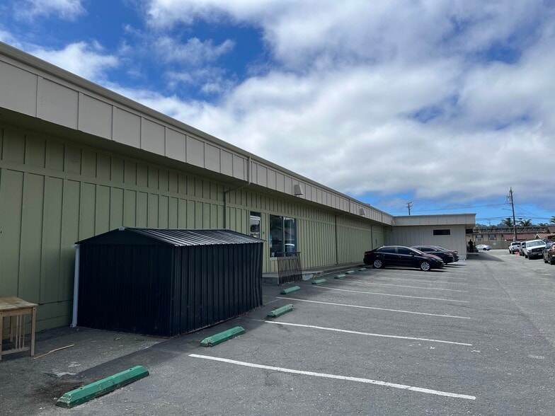 More Photos Of 527 Ramona Ave, Monterey Freestanding For Sale