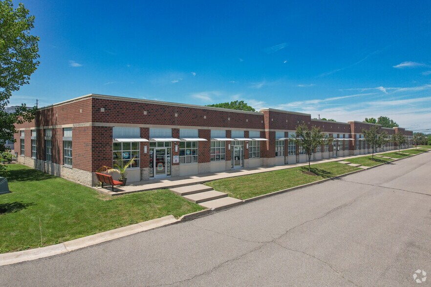 More Photos Of 300 Merchant Ln, Pittsburgh Flex For Lease