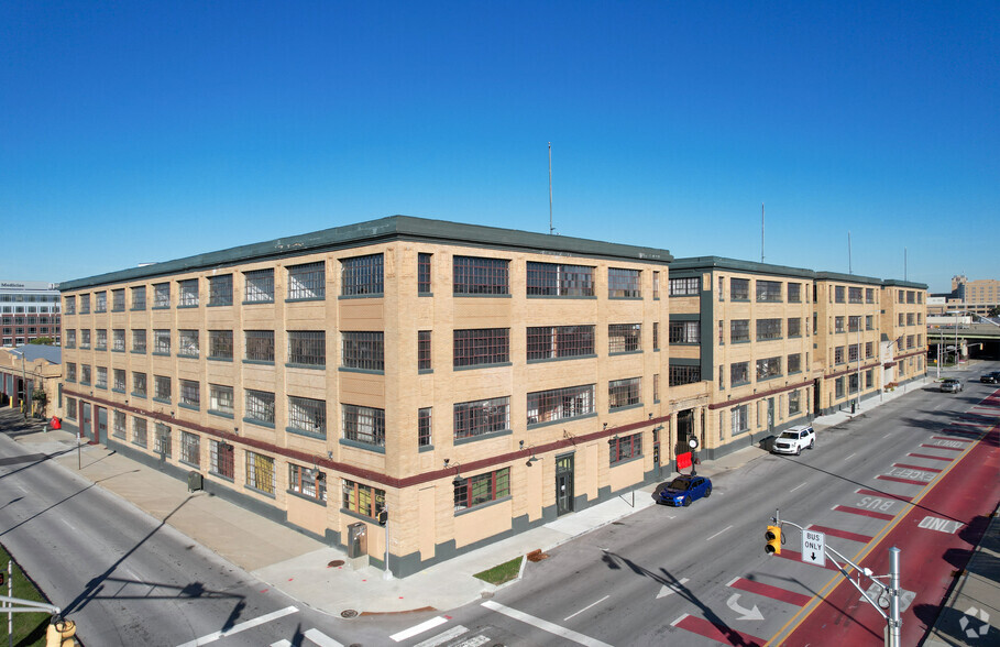 Primary Photo Of 1060 N Capitol Ave, Indianapolis Coworking Space