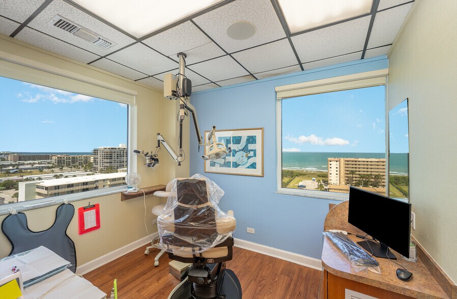 More Photos Of 1980 N Atlantic Ave, Cocoa Beach Medical For Lease