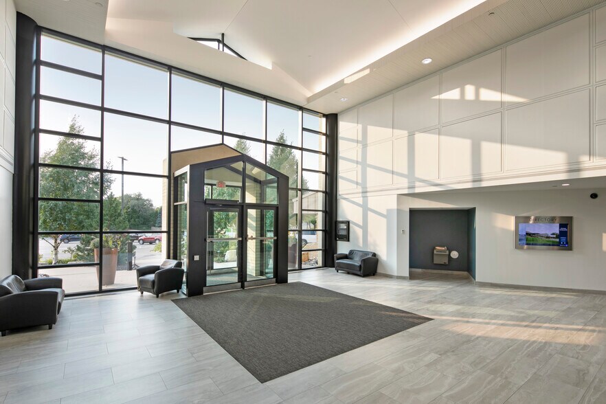 More Photos Of 12301 Whitewater Dr, Minnetonka Office For Lease