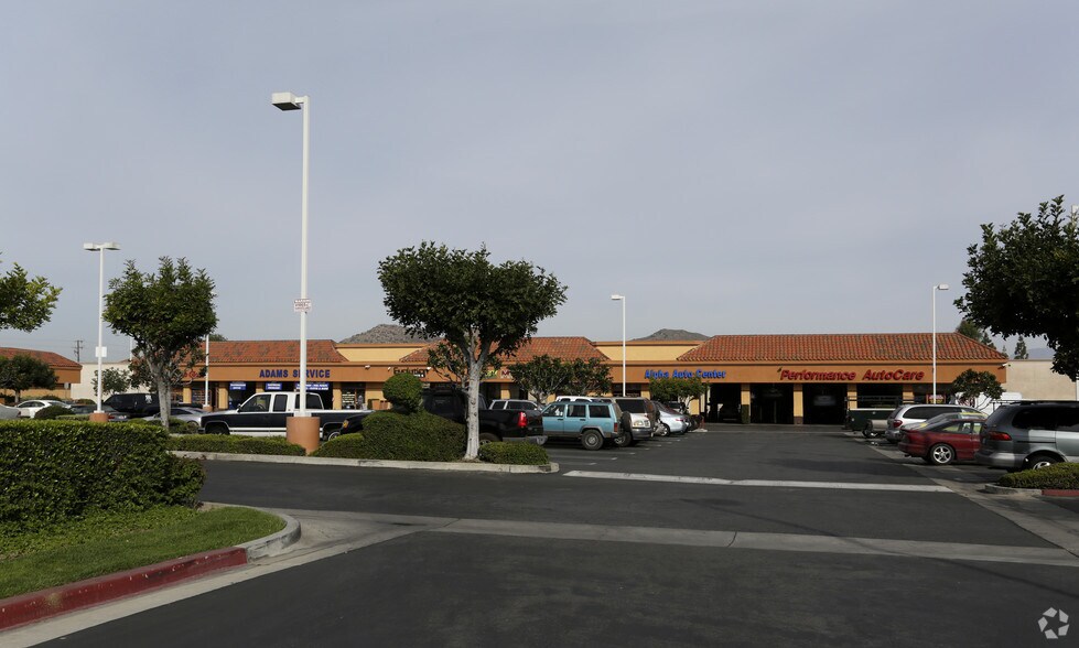 More Photos Of 11881-11889 Magnolia Ave, Riverside Unknown For Lease