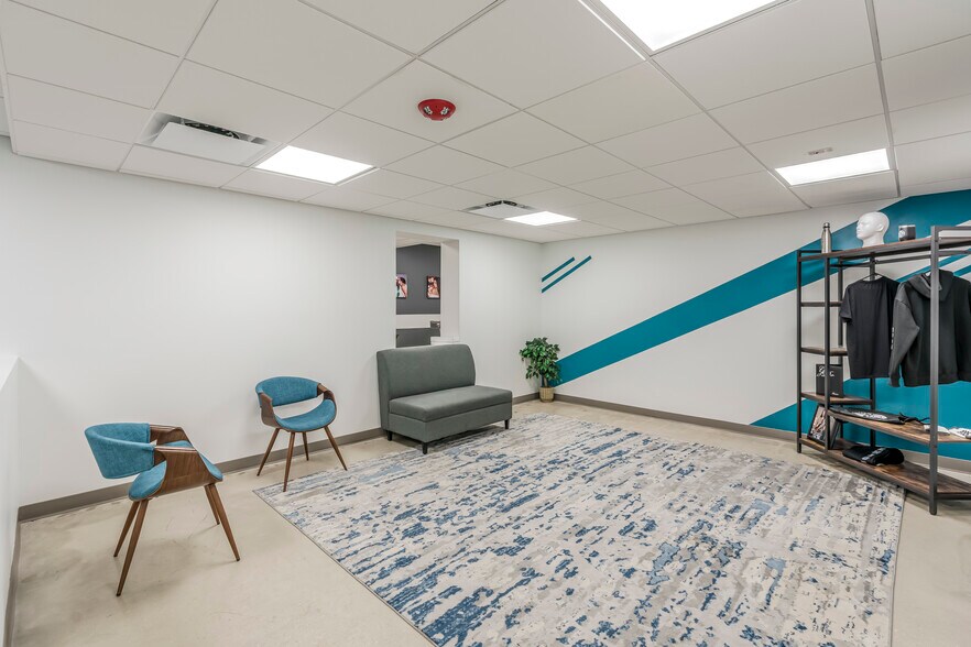 More Photos Of 1014 N Dixie Hwy, Lake Worth Beach Loft Creative Space For Sale