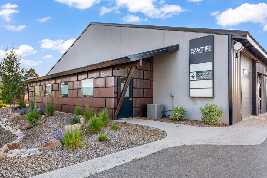 More Photos Of 543-583 Navajo Trail Dr, Pagosa Springs Warehouse For Sale