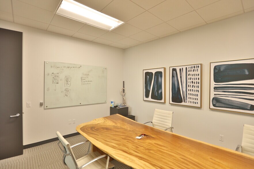 More Photos Of 19732 MacArthur Blvd, Irvine Office For Lease
